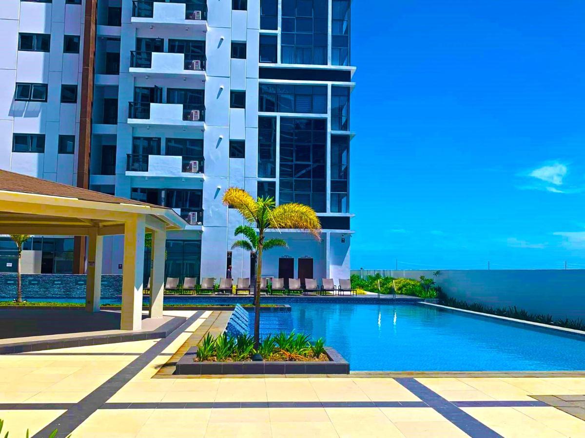 Mactan Newtown - New Modern Condo With Ocean View Lapu-Lapu City Bagian luar foto